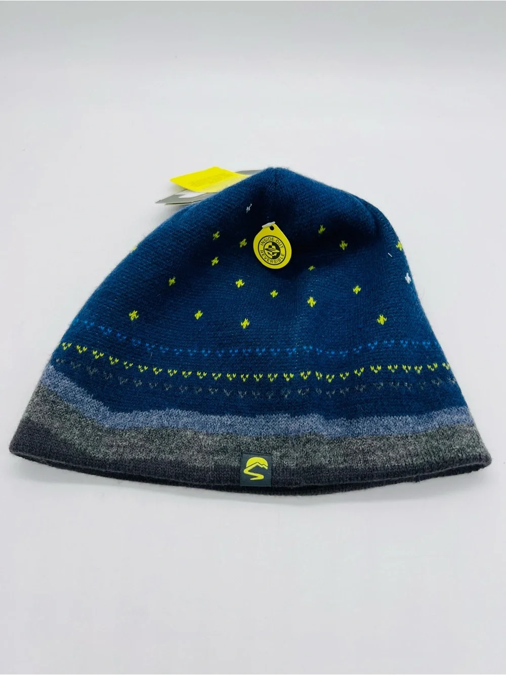Sun Day Afternoons Unisex Glow-in-the-Dark Merino Stellar Beanie - Navy/Gray NWT